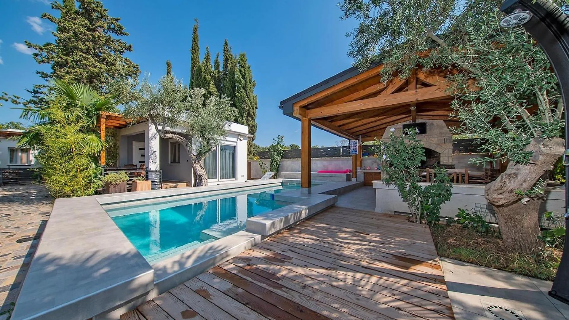Ferienwohnung Fuer 3 Personen Ca 30 Qm In Peroj, Istrien Istrische Riviera contacts